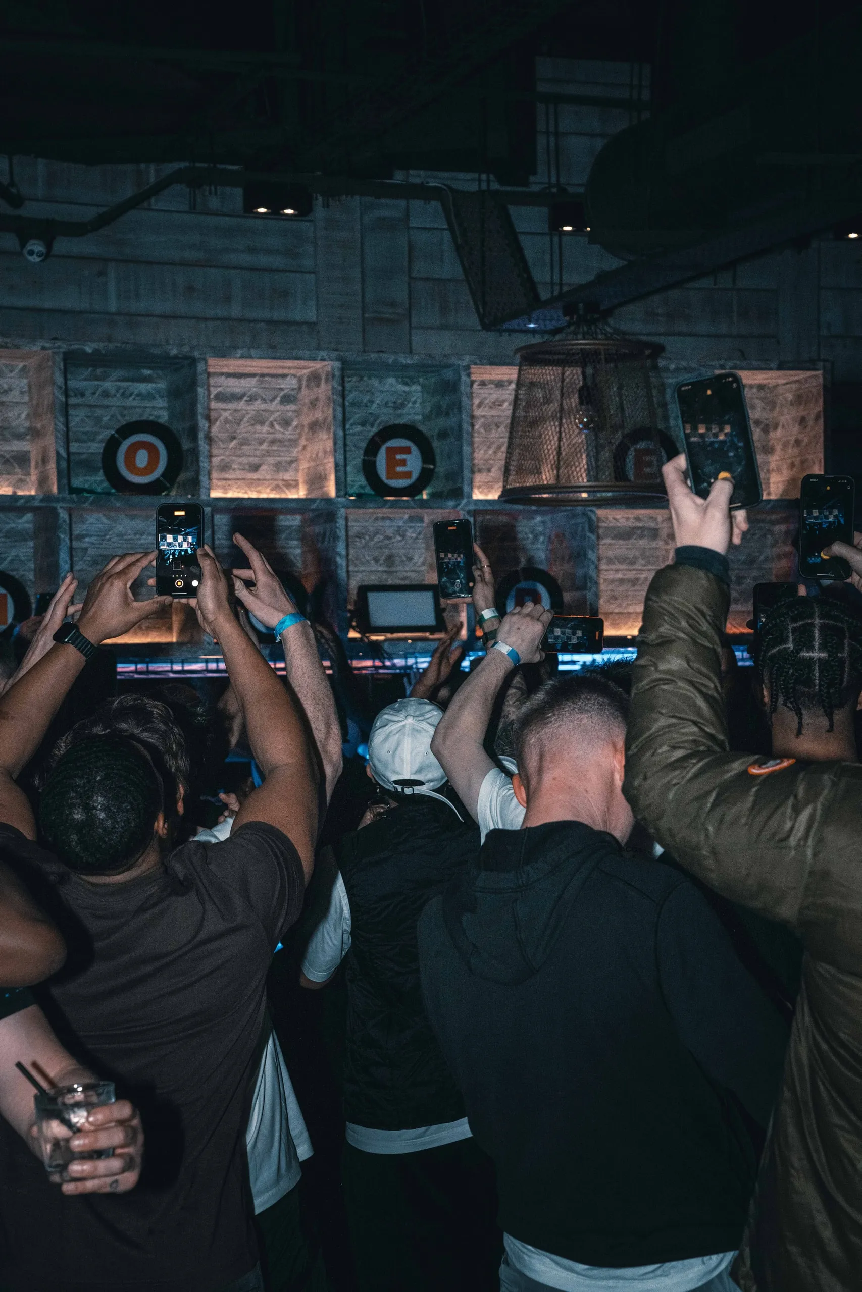 MOVERE - MANCHESTER — live event photograph by INNNFOCUS