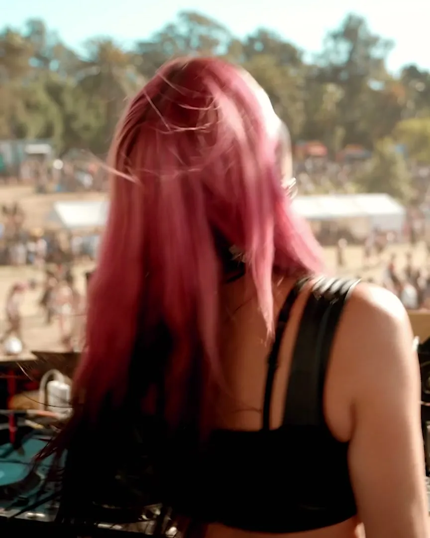 PRETTY PINK - DG6XXL — performance film 2 by INNNFOCUS